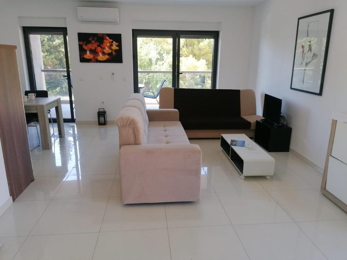 Apartmani U Kastelima Kaštela Exteriör bild