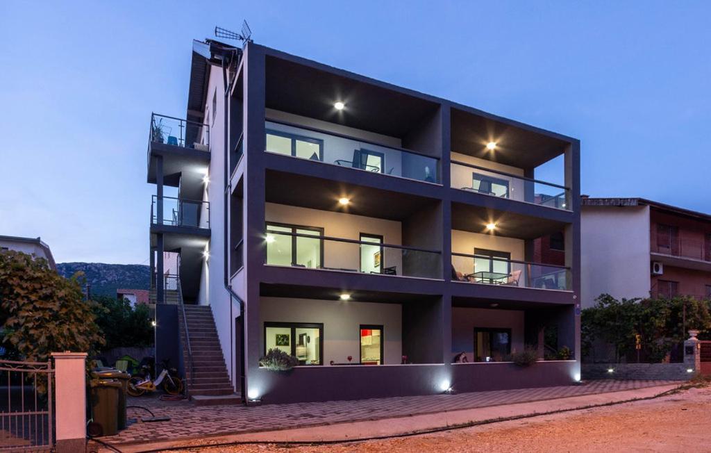 Apartmani U Kastelima Kaštela Exteriör bild