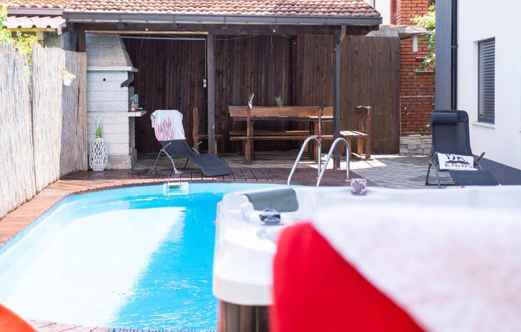 Apartmani U Kastelima Kaštela Exteriör bild