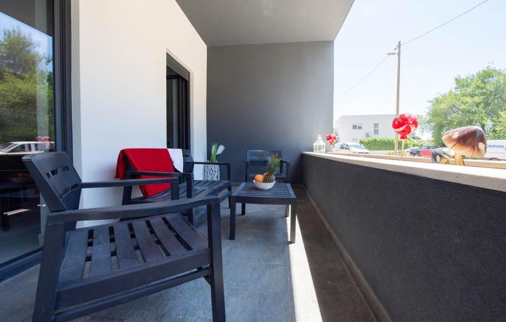 Apartmani U Kastelima Kaštela Exteriör bild