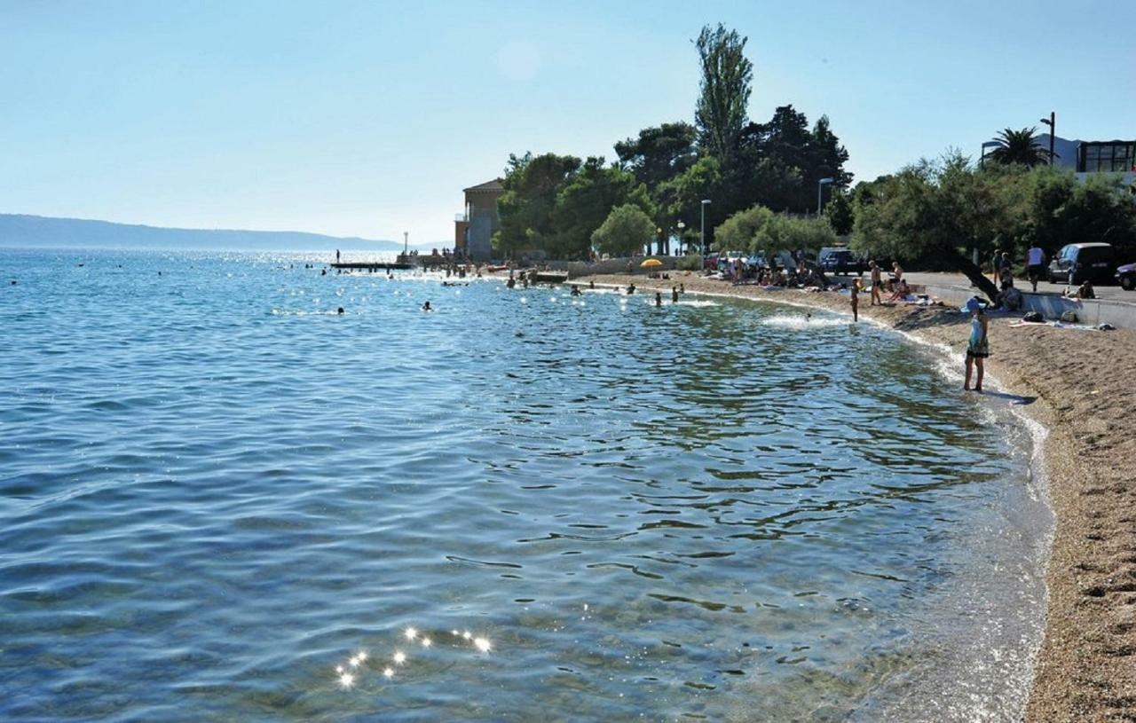 Apartmani U Kastelima Kaštela Exteriör bild